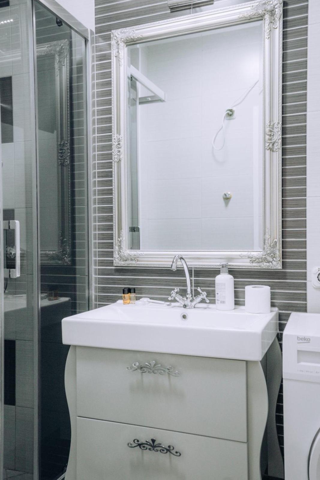 Pupin Luxury Apartment Охрид Екстериор снимка